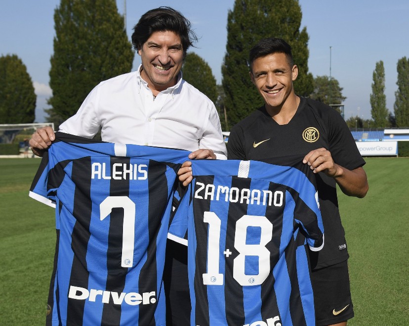 国外解说预测赛果：仅两人看好BLG胜 五人认为TES赢